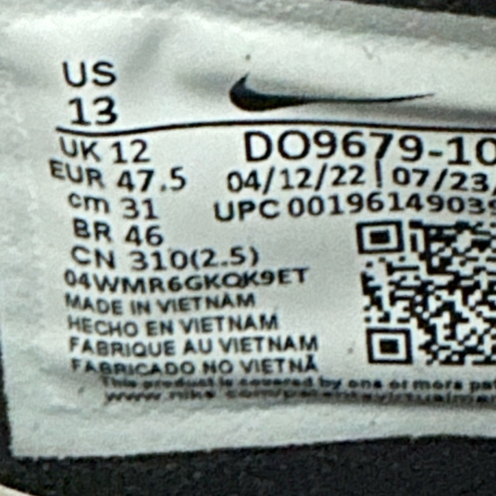 Zoom freak 4 TB size 13 New - Picture 3 of 3